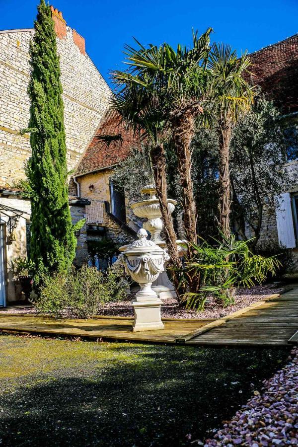 Готель Chez Fabrice Dun-sur-Auron Екстер'єр фото