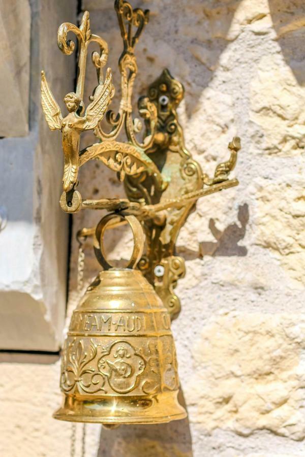 Готель Chez Fabrice Dun-sur-Auron Екстер'єр фото